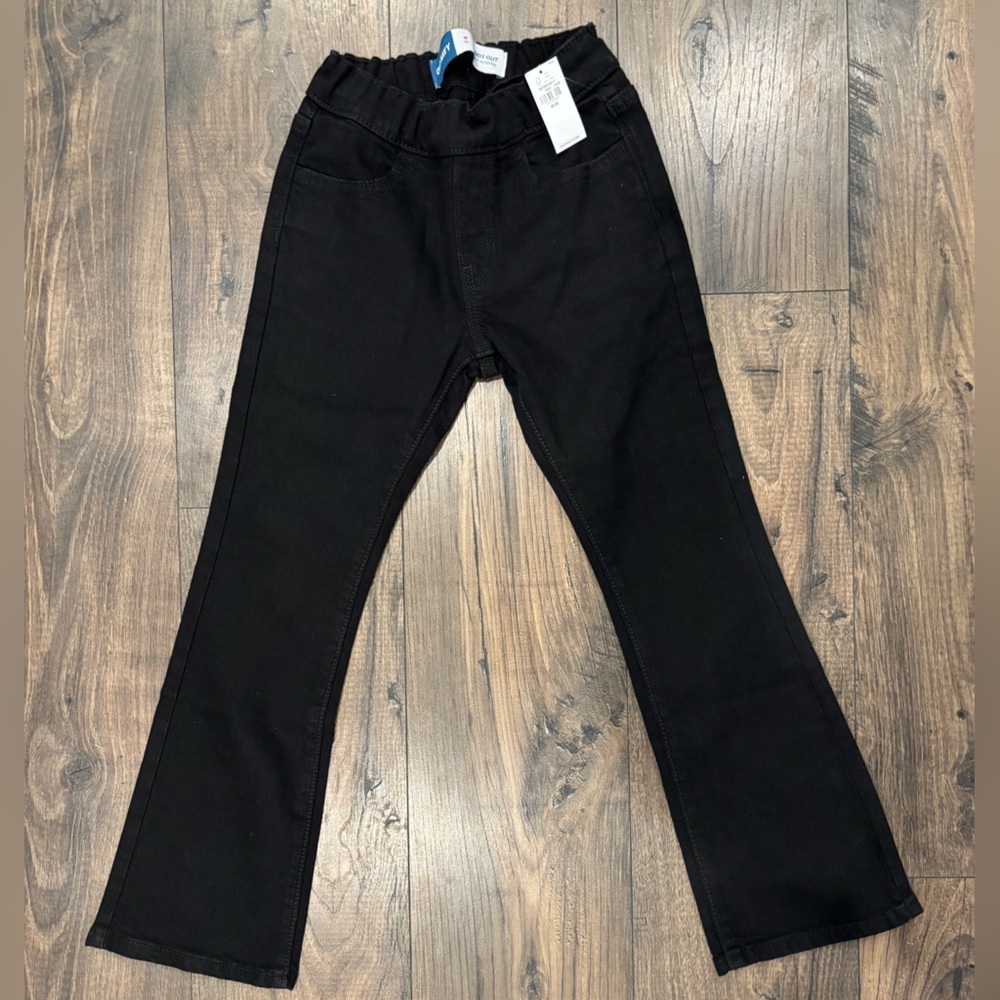 Girls pull on boot cut black jeans, size 8